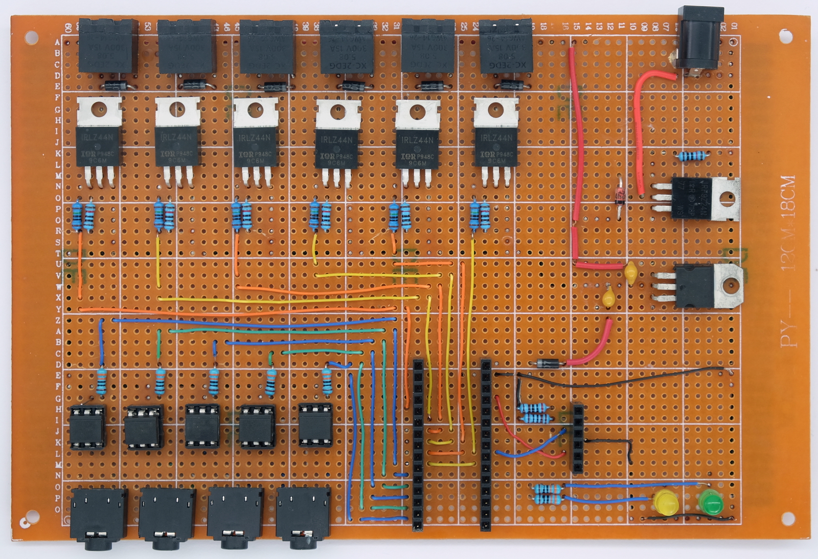 DC3-Perfboard_15_Perboard-complete-top-no-Arduino_1600w